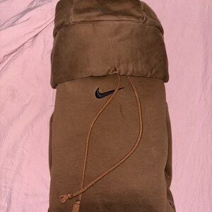 Brown nike men’s medium hoodie